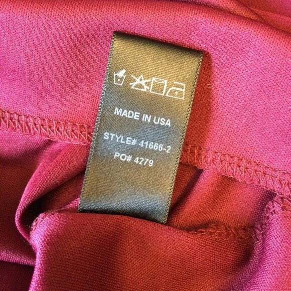 Lulu's Shifting Dears Long Sleeve Shift Dress Cold Shoulder Scoop Neckline Small - Picture 7 of 7